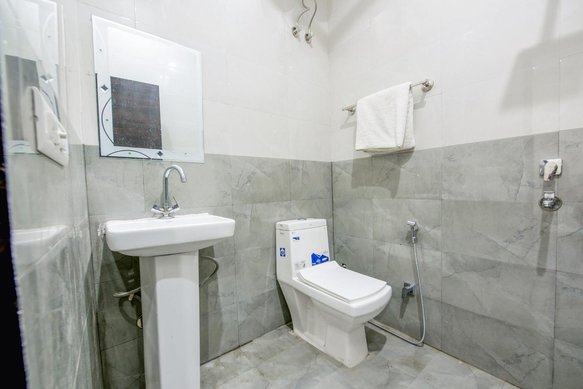 Fabhotel Royal Regency I Ludhiana Dış mekan fotoğraf