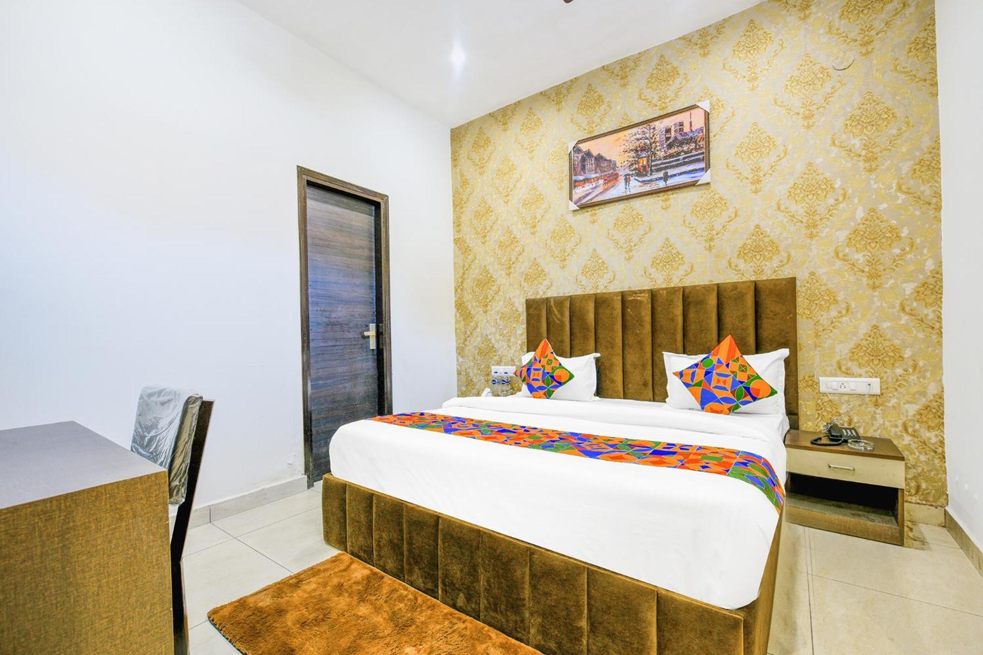 Fabhotel Royal Regency I Ludhiana Dış mekan fotoğraf
